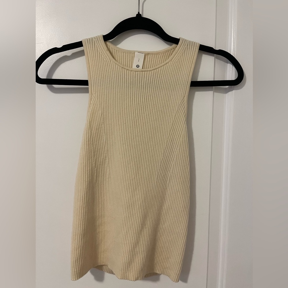 Lululemon ribbed knit cut out tank